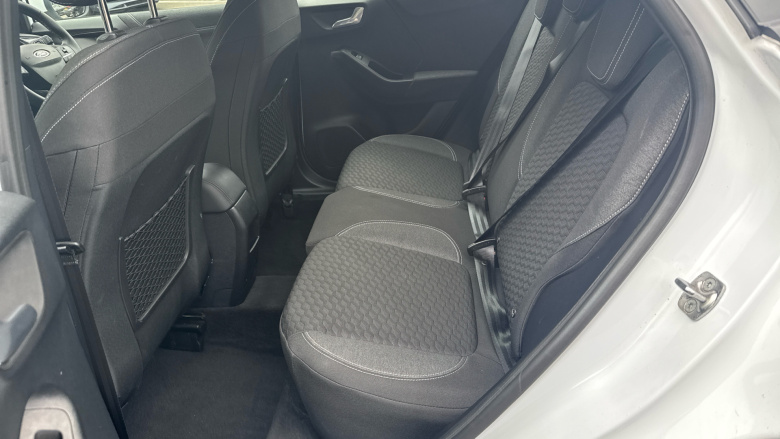 Ford Puma 1.0 EcoBoost Hybrid mHEV Titanium 5dr Petrol Hatchback